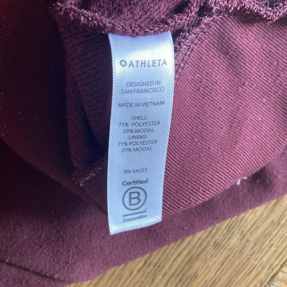 Athleta Women’s Cropped Hoodie - Picture 3 of 5